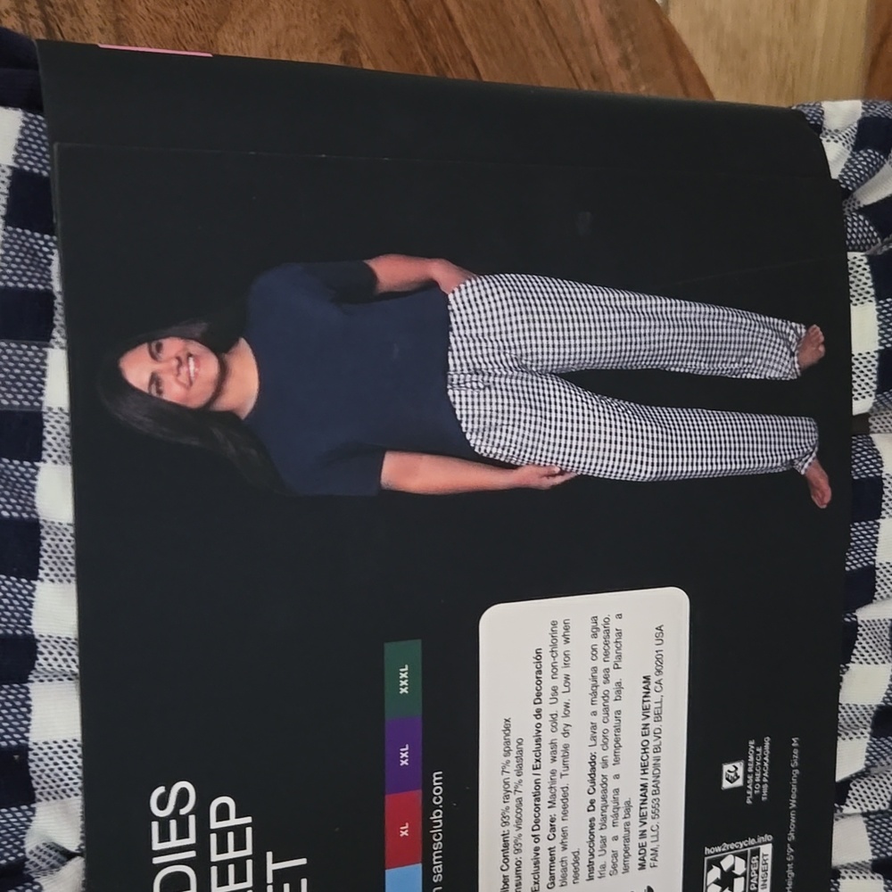 GAP Women's Checkered Sleepwear Set - Black and White - Picture 4 of 4